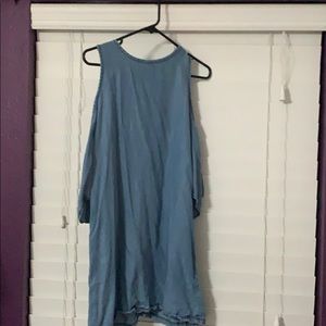 Off the Shoulder denim dress.